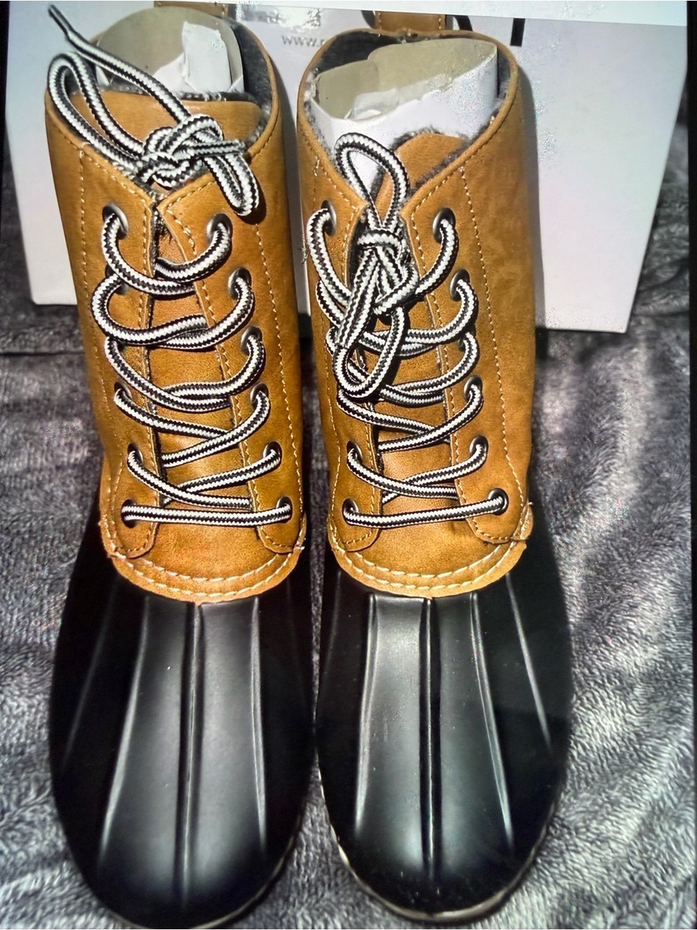 Report Tan and Black Lace-Up Duck Boots